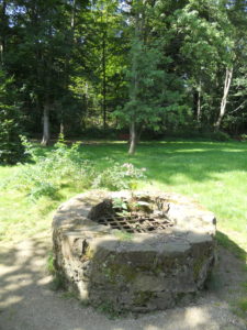 Die Brunnenanlage im südwestlichen Klosterbereich.