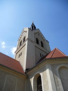 Pfarrkirche 1700-1737 erbaut 1867 Turmbau
